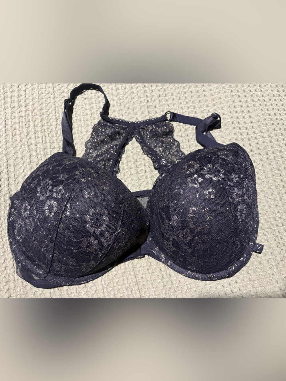 Victoria Secret Front Close Push Up Bra